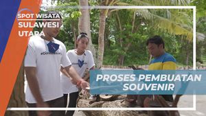 Menyaksikan Proses Kreatif Souvenir di Desa Palaes, Sulawesi Utara