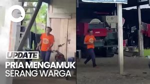 Video: Ngeri! Pria di Polman Serang 2 Warga Pakai Parang, 1 Tewas