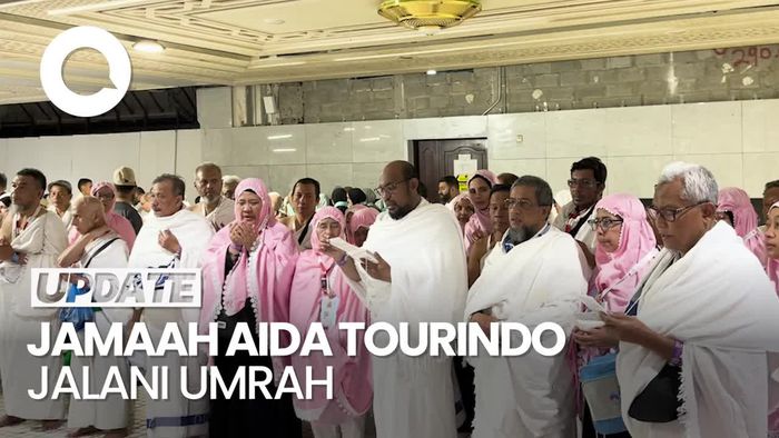 Video: Momen Khusyuk Jemaah Aida Tourindo Jalani Umrah di Makkah