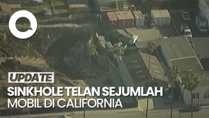 Video: Sinkhole Sedalam 7 Meter Telan Mobil-mobil yang Terparkir di California