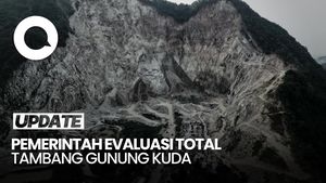 Video: Bahlil Akan Evaluasi Total Galian C Tambang Gunung Kuda Imbas Longsor