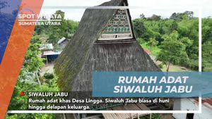Mengunjungi Rumah Adat Siwaluh Jabu di Desa Lingga Sumatera Utara