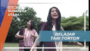 Belajar Tari Tortor di Desa Simamindo Sumatera Utara