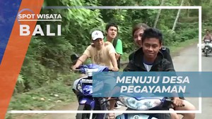 Menyusuri Desa Pegayaman dengan Sepeda Motor di Bali