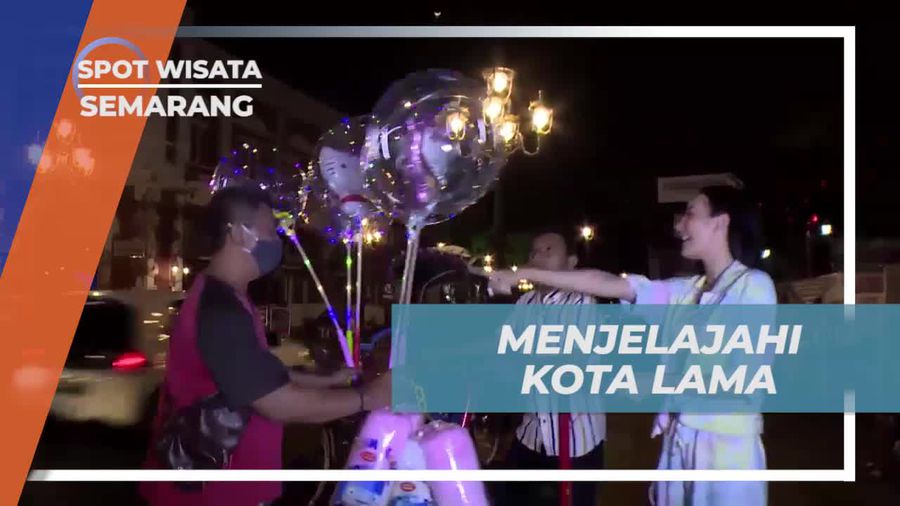 Menjelajahi Kota Lama dengan Scooter di Semarang