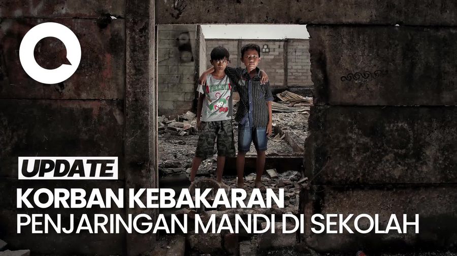 Video: Rumah Terbakar, Siswa SMP Penjaringan Terpaksa Mandi di Sekolah