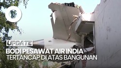 Video: Kondisi Pesawat Air India Tertancap di Atas Bangunan