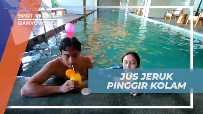 Bersantai dan Menikmati Jus Jeruk Pinggir Kolam di Banyuwangi