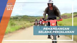 Menikmati Pemandangan Hijau Saat Perjalanan ke Danau Love, Jayapura