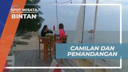 Menikmati Camilan dan Pemandangan Pantai di Bintan