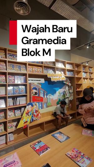 Video: Berkunjung ke Toko Buku Estetik dan Viral di Blok M