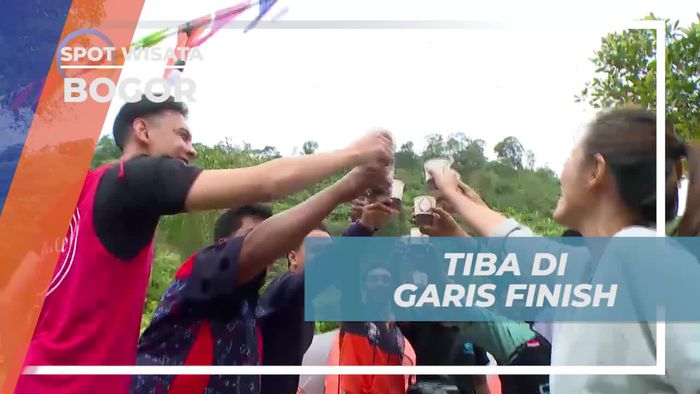 Menikmati Teh Hangat di Tempat Camping Bogor
