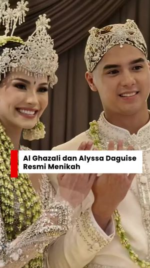 Video: Momen Ijab Kabul Al Ghazali dan Alyssa Daguise