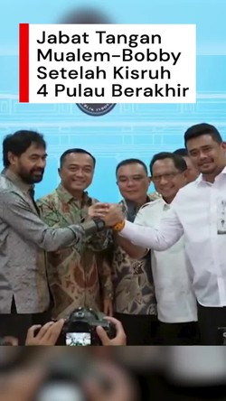 Video: Jabat Tangan Mualem-Bobby Setelah Kisruh 4 Pulau Berakhir