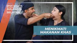 Menikmati Makanan Tradisional Bersama Warga Desa Ammatoa Sulawesi Selatan