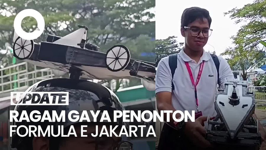 Video Gaya Penonton Formula E Jakarta: Pakai Helm Miniatur Mobil Balap