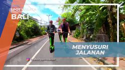 Berkeliling Jalanan Seminyak dengan Scooter di Bali
