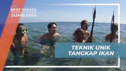 Menangkap Ikan Secara Tradisional di Pulau Moyo, Sumbawa  