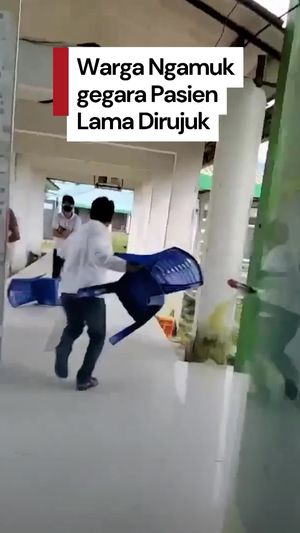 Video Warga Ngamuk di RSUD Muna Barat: Perawat Dikejar-Kursi Dilempar