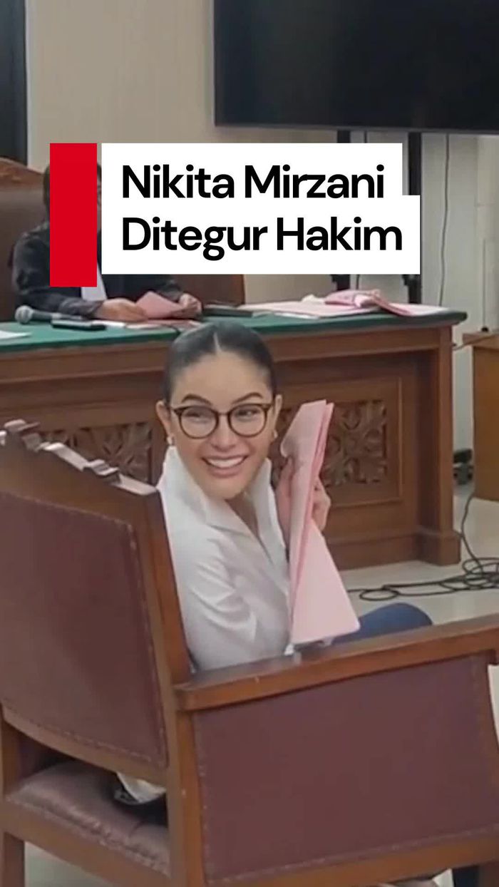 Video Momen Nikita Mirzani Ditegur Hakim di Persidangan