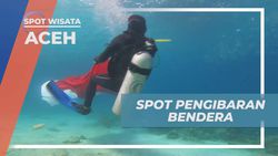 Menentukan Spot Pengibaran Bendera di Dalam Laut dalam Perayaan Kemerdekaan di Pulau Rubiah Aceh  