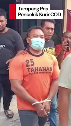 Video: Tampang Pria Pencekik Kurir COD di Pamekasan saat Ditangkap Polisi