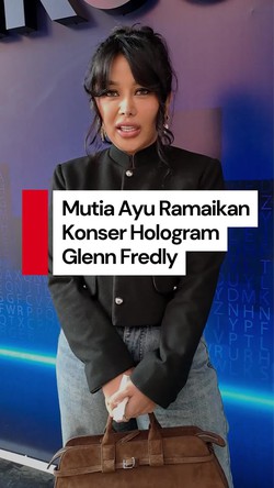 Video: Antusiasme Mutia Ayu Ikut Konser Hologram Glenn Fredly