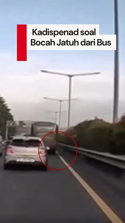 Video: Kadispenad Ungkap Kronologi Bocah Jatuh dari Bus di Tol JORR
