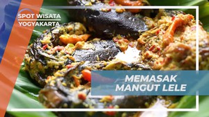Memasak Mangut Lele, Kuliner Khas Desa Tembi, Yogyakarta  
