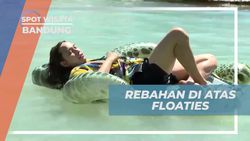 Bersantai di Atas Floaties di Curug Cipanas, Bandung  