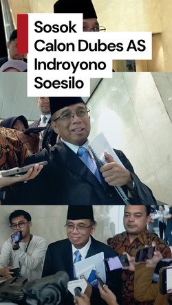 Video: Kelakar Indroyono Berikan CV ke Awak Media Seusai Tes Calon Dubes AS