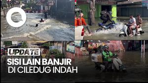 Video Banjir di Ciledug Indah: Bocil Berenang, Abang Ojol Tetap Antar Paket