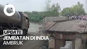 Video: Jembatan di India Ambruk, 10 Orang Tewas