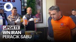 Video: Ditangkap! Ini Tampang WN Iran Peracik Sabu Jaringan Internasional