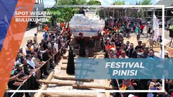 Menikmati Serunya Festival Pinisi di Bulukumba  