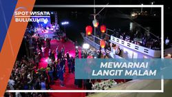 Mewarnai Langit Malam Bulukumba dengan Pelepasan Lampion dan Pertunjukan Kembang Api 