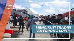 Mengikuti Langsung Tradisi Anyorong Loppi di Bulukumba Bersama Para Selebriti dalam Festival Pinisi  