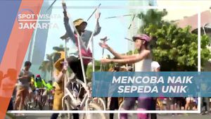 Mencoba Naik Sepeda Unik dan Menantang di Jakarta saat Car Free Day