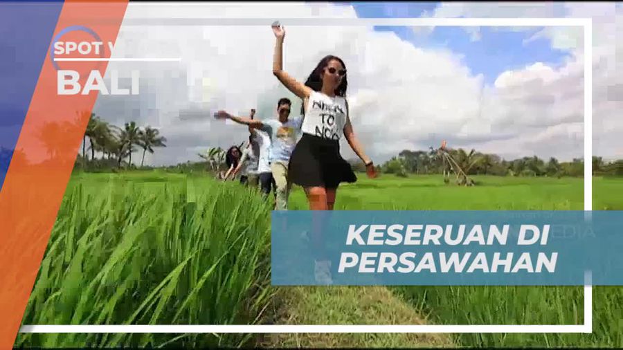 Menyusuri Pematan Sawah dan Menari di Tengah Pemandangan Alam Bali  