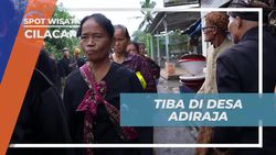 Tiba di Desa Adiraja Cilacap: Menyambut Hangat Para Selebriti dan Warga  