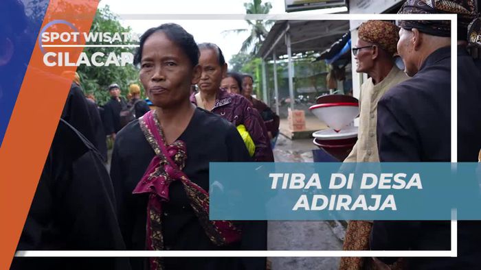 Tiba di Desa Adiraja Cilacap: Menyambut Hangat Para Selebriti dan Warga  