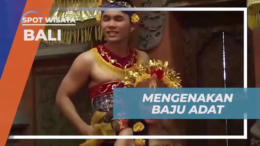 Berfoto Bersama Baju Adat Bali di Diamond Photo, Denpasar  