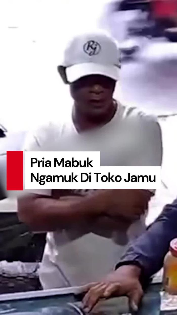 Video: Dua Pria Mabuk Ngamuk hingga Pecahkan Botol ke Toko Jamu di Depok