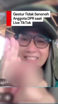 Video: Gestur Tak Senonoh Anggota DPR saat Live TikTok Berujung Sidang MKD