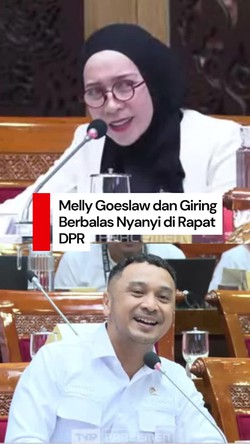 Video: Melly Goeslaw dan Giring Berbalas Nyanyi di Rapat DPR