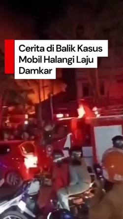 Video: Cerita di Balik Viral Mobil Damkar Seruduk Mobil yang Menghalangi
