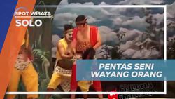 Menonton Pertunjukan Wayang Orang di Gedung Sriwedari, Solo  