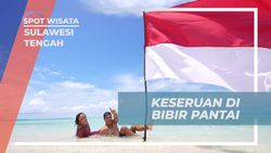 Bermain Air dan Mengalami Keseruan di Bibir Pantai Pulau Tinalapu, Sulawesi Tengah  