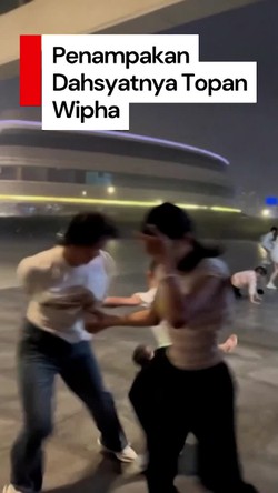 Video Topan Wipha di China, Kencangnya Angin Bikin Orang Terpelanting