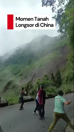 Video: Detik-detik Longsor Terekam Kamera Ponsel Warga di Yunnan China